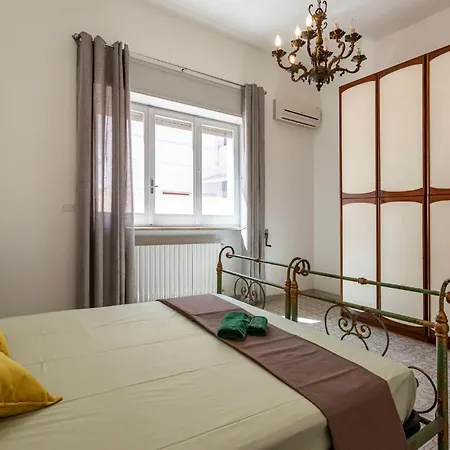 Apartamento Guesthost - Rossella Civico 73 & 75