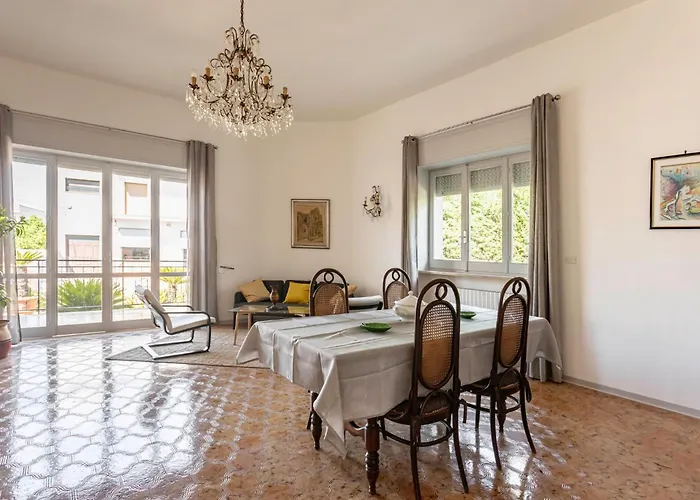Guesthost - Rossella Civico 73 & 75 Apartmán Surbo